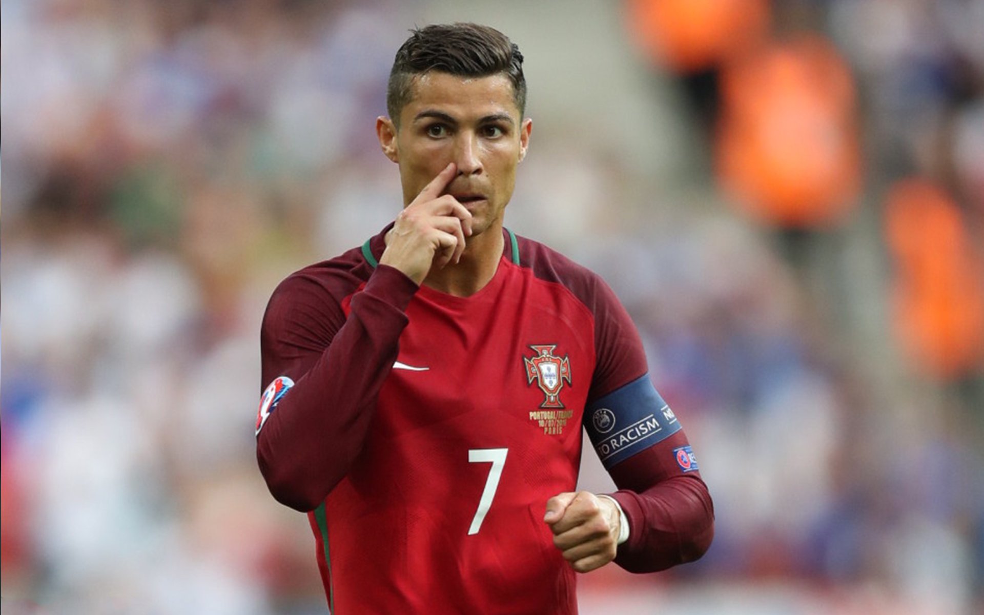 开云体育安全平台-日本某球队遗憾落败，球迷心疼不已，日本足球又输了